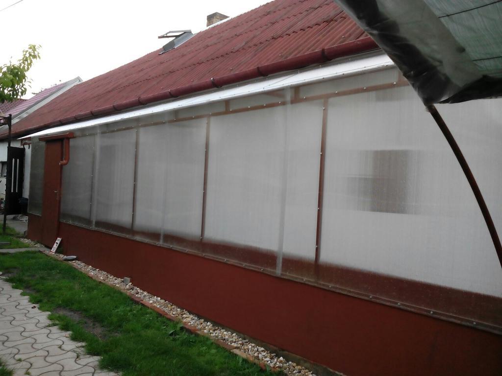 Ubytovanie Tibor Skarba Dunajská Streda Exterior photo